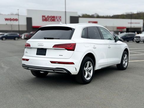 Used 2023 Audi Q5 Premium w/ Convenience Package AWD/4WD image 7