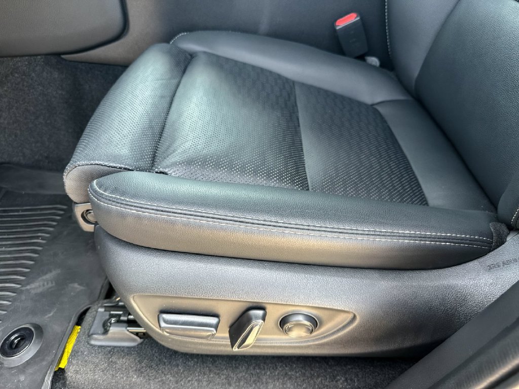 Certified 2026 Toyota Land Cruiser w/ Premium Package AWD/4WD image 15
