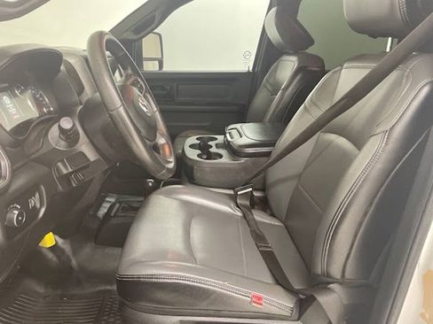 Used 2023 RAM 2500 Tradesman AWD/4WD image 18