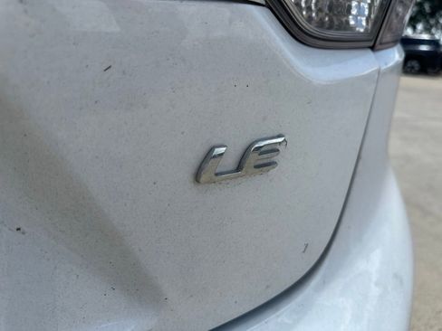 Used 2024 Toyota Corolla LE FWD image 14