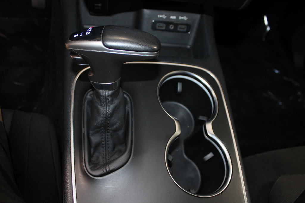 Used 2019 Dodge Durango SXT AWD/4WD image 38
