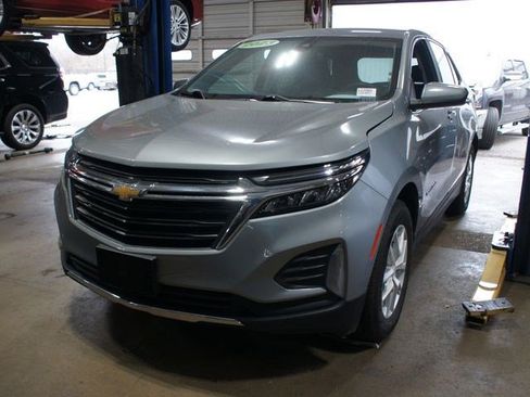 Used 2023 Chevrolet Equinox LT image 1