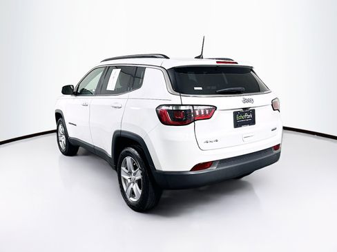 Used 2022 Jeep Compass Latitude AWD/4WD image 5