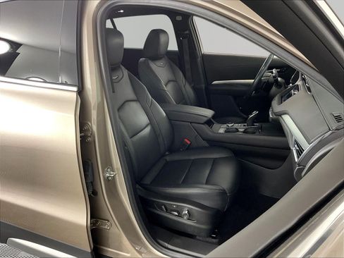 Used 2023 Cadillac XT4 Premium Luxury AWD/4WD image 29