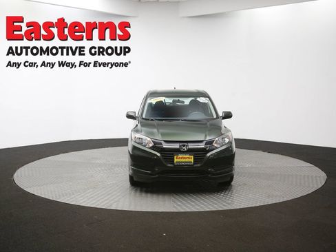 Used 2018 Honda HR-V LX image 59