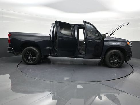 Used 2023 Chevrolet Silverado 1500 RST image 32