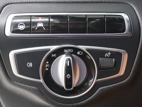 Used 2016 Mercedes-Benz C 300 Sedan image 26