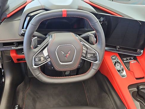 Used 2024 Chevrolet Corvette Stingray Premium Conv w/ Z51 Performance Package RWD image 12