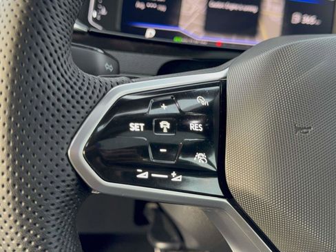 Used 2022 Volkswagen Arteon SEL w/ Black Wheel Package image 21