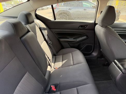 Used 2024 Nissan Altima 2.5 SV image 36