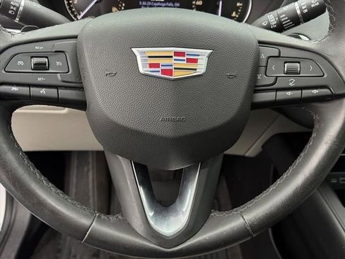 Used 2019 Cadillac XT4 Luxury image 19