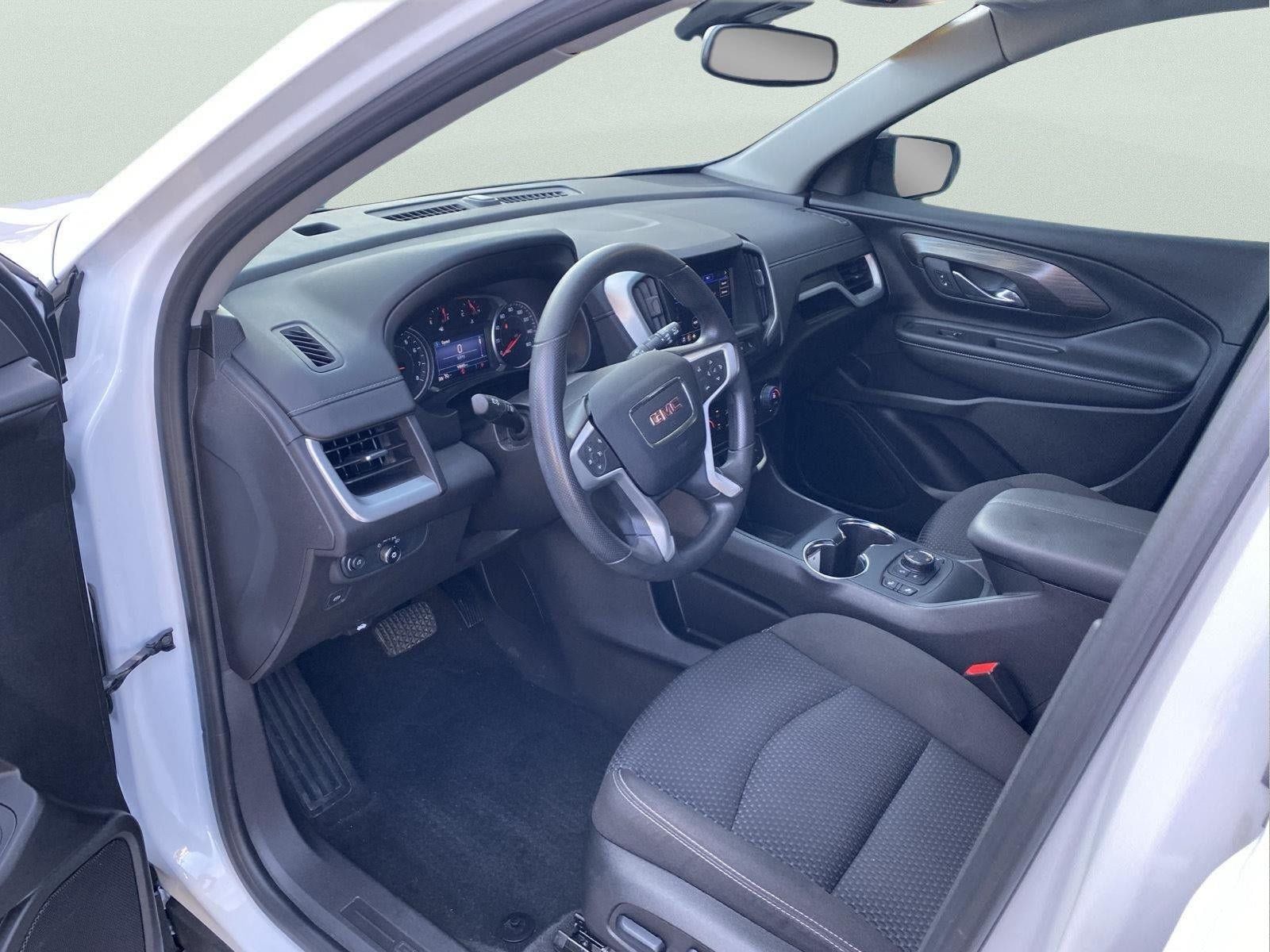 Used 2024 GMC Terrain SLE w/ Driver Convenience Package AWD/4WD image 14
