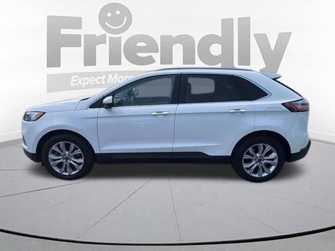 Used 2023 Ford Edge Titanium AWD/4WD image 3