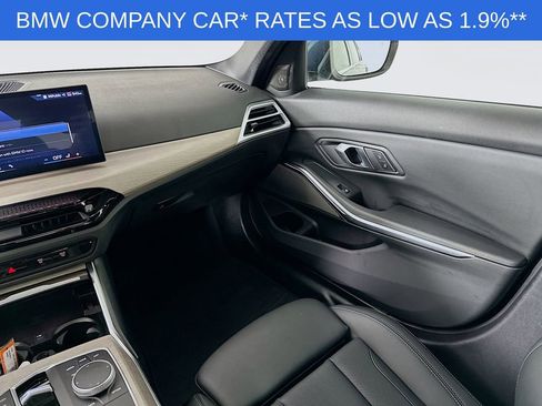 Used 2025 BMW 330i xDrive Sedan w/ Premium Package AWD/4WD image 29
