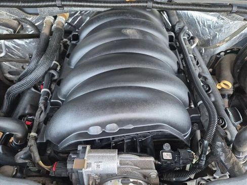Used 2015 Chevrolet Silverado 1500 LT w/ All Star Edition AWD/4WD image 30