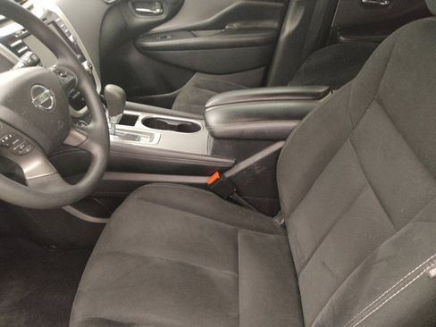 Used 2019 Nissan Murano S FWD image 17