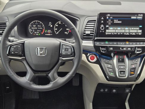 Certified 2025 Honda Odyssey Elite image 21