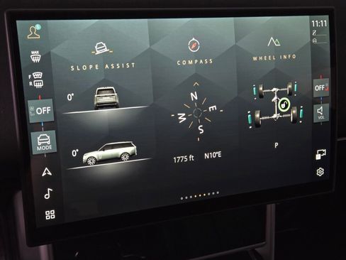 New 2026 Land Rover Range Rover Long Wheelbase SE AWD/4WD image 30