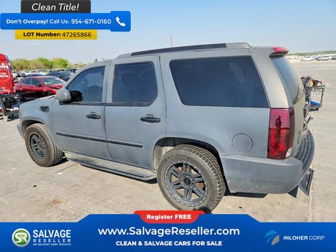 Used 2013 Cadillac Escalade Luxury AWD/4WD image 3