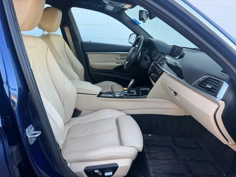 Used 2017 BMW 330e RWD image 16