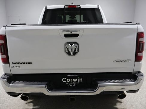 Used 2020 RAM 1500 Laramie AWD/4WD image 3