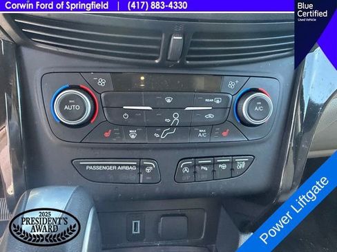 Used 2019 Ford Escape Titanium AWD/4WD image 10