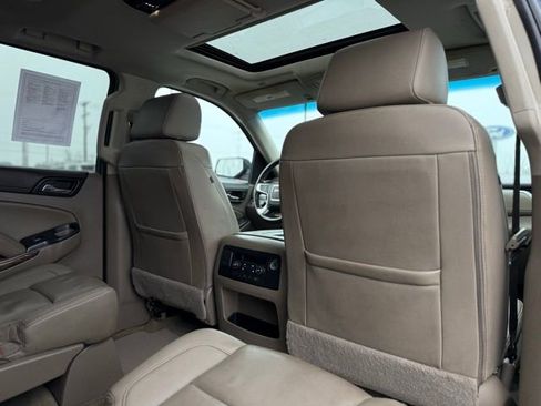 Used 2019 GMC Yukon XL SLT w/ Open Road Package image 25