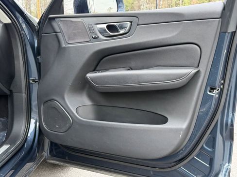 Used 2020 Volvo XC60 T6 Inscription image 38