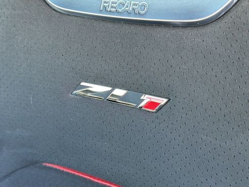 Used 2018 Chevrolet Camaro ZL1 RWD image 28