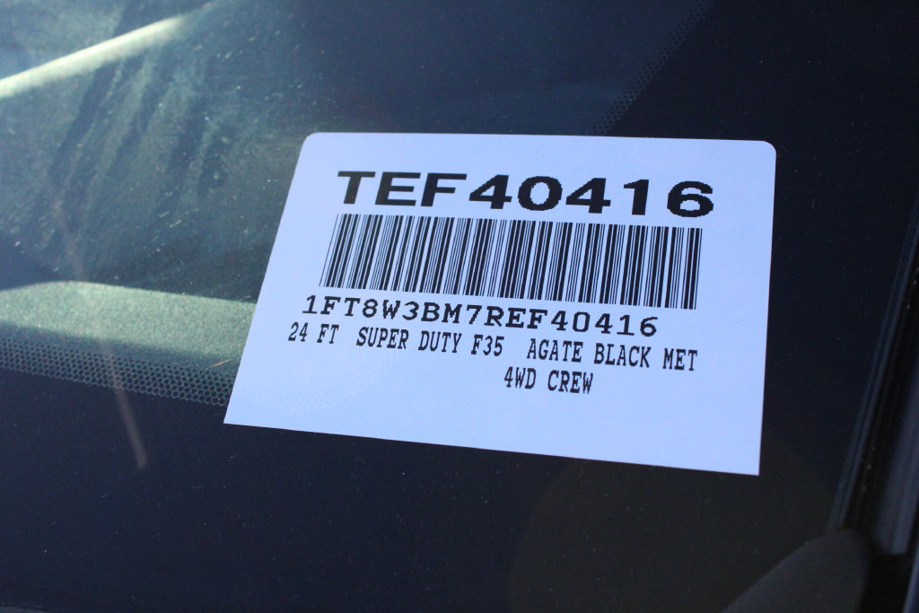 Used 2024 Ford F350 Platinum AWD/4WD image 40