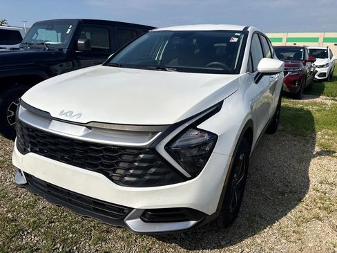 Certified 2023 Kia Sportage LX AWD/4WD image 8