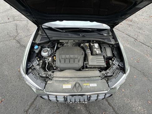 Used 2025 Audi Q3 2.0T Premium image 26