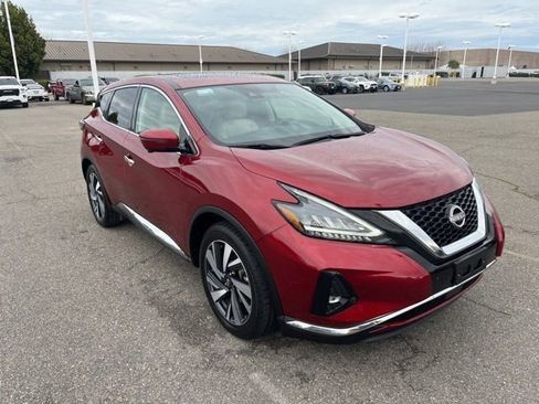 Used 2023 Nissan Murano SL w/ SL Moonroof Package image 3