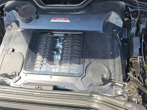 Used 2025 Chevrolet Corvette Z06 RWD image 8