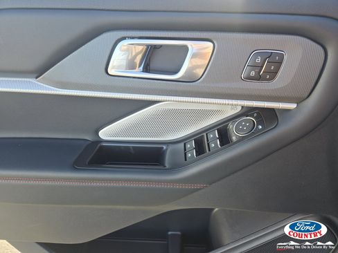 New 2026 Ford Explorer ST w/ Sun And Sound Package image 8