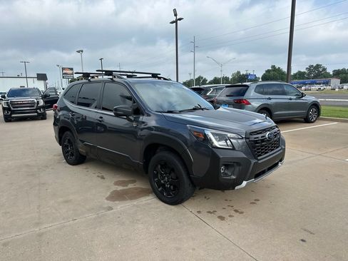 Used 2022 Subaru Forester Wilderness w/ Wilderness Package AWD/4WD image 3