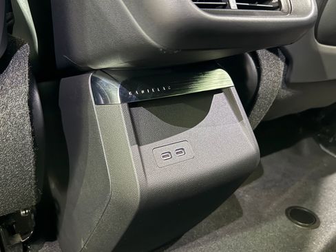 New 2026 Cadillac Lyriq Sport image 39