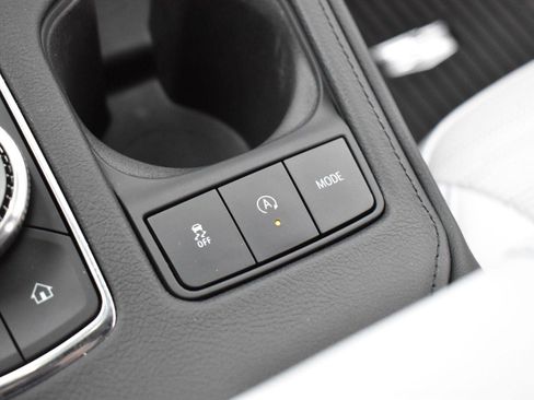 Certified 2024 Cadillac XT4 Sport AWD/4WD image 21