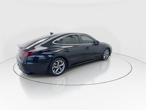 Used 2021 Hyundai Sonata SEL w/ Preferred Accessory Package image 8