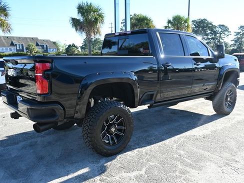 New 2025 Chevrolet Silverado 2500 High Country w/ High Country Premium Package image 5