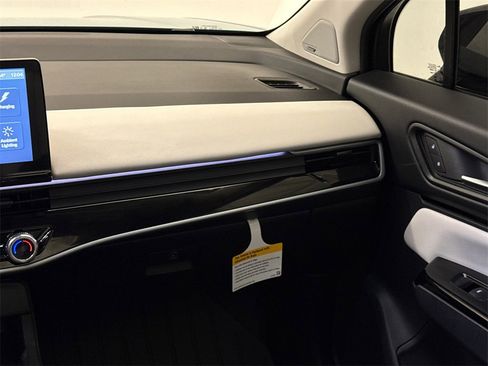 New 2026 Honda Prologue Touring image 16