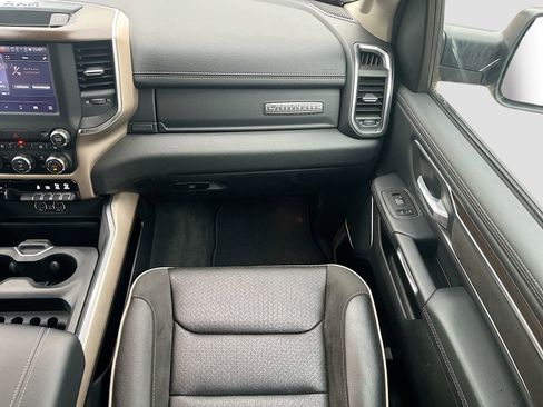 Used 2022 RAM 1500 Laramie AWD/4WD image 23