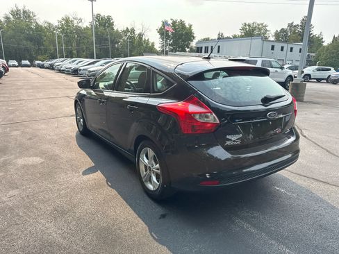 Used 2014 Ford Focus SE FWD image 5