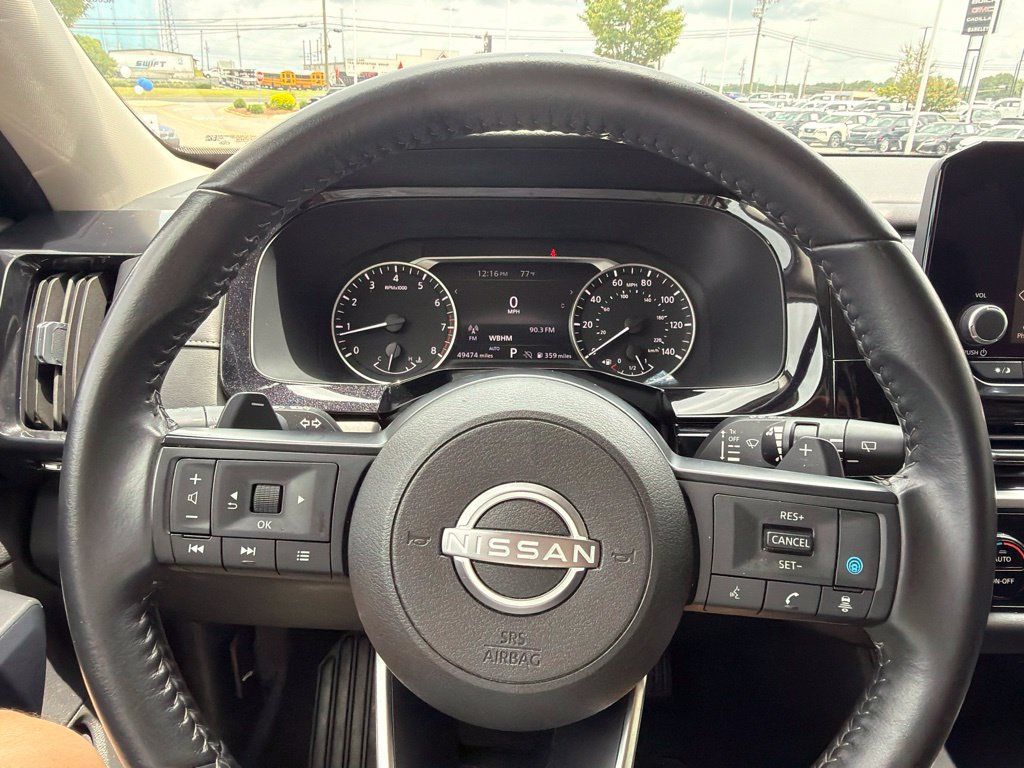 Used 2024 Nissan Pathfinder SV AWD/4WD image 18