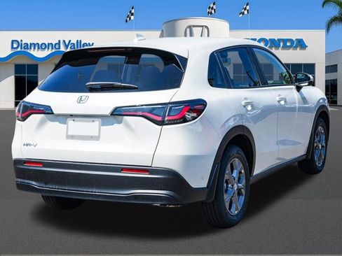 New 2027 Honda HR-V LX image 2
