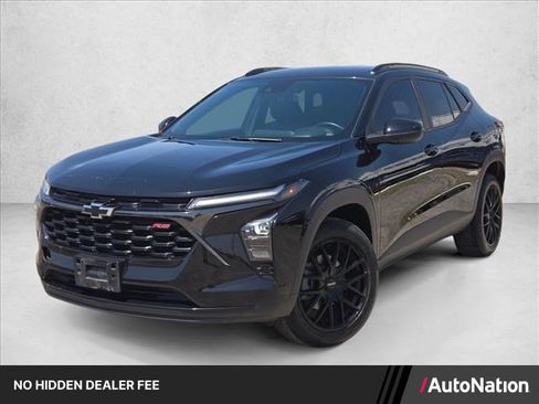 Used 2024 Chevrolet Trax RS FWD image 1