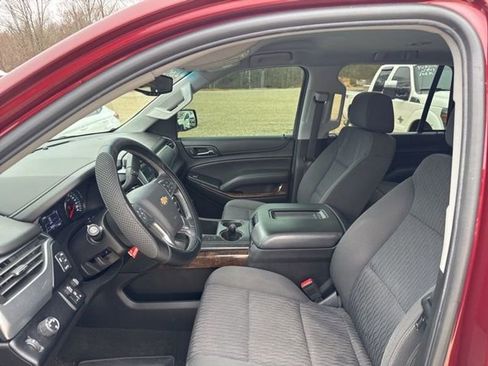 Used 2018 Chevrolet Tahoe LS w/ All-Season Package image 10