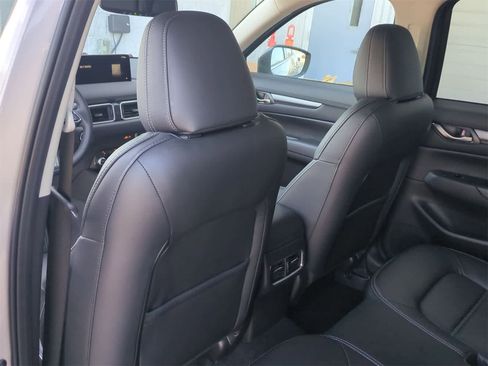 New 2025 MAZDA CX-5 AWD 2.5 S w/ Preferred Package image 17