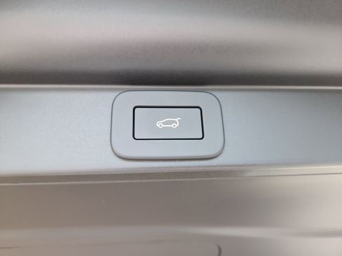 New 2026 Land Rover Range Rover SE AWD/4WD image 14