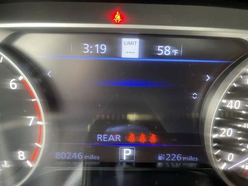 Used 2023 Nissan Altima 2.0 SR image 24